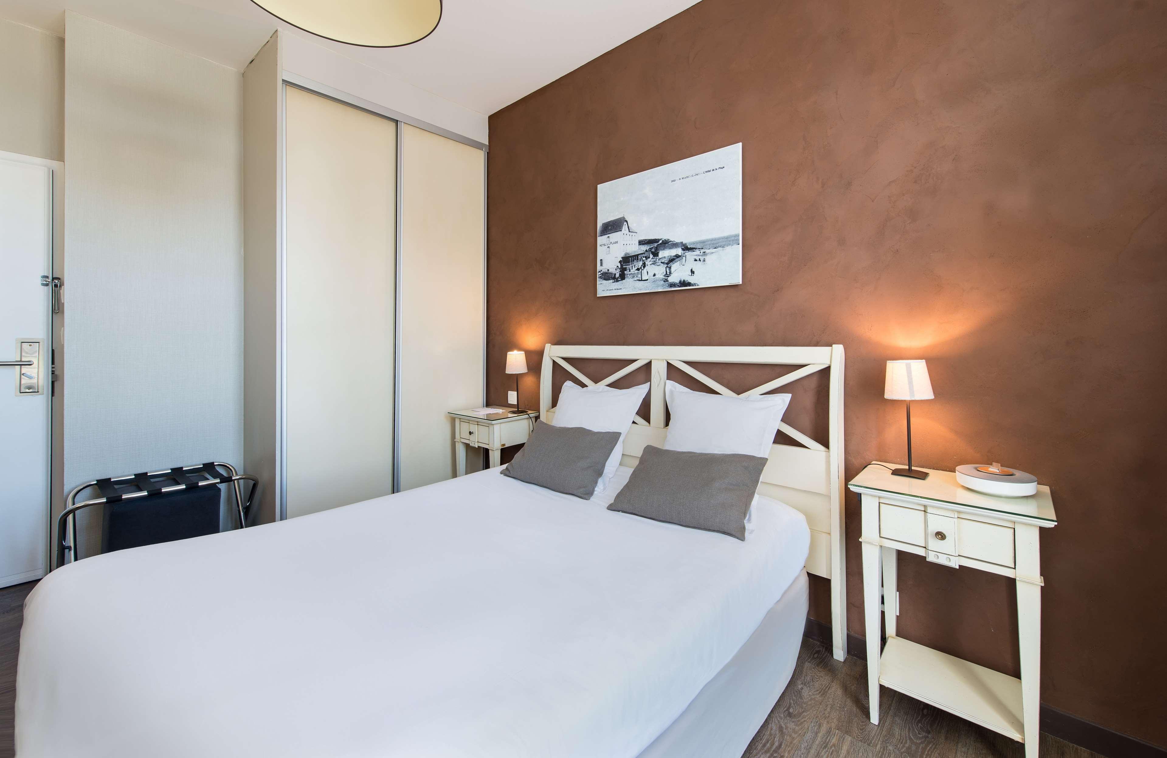 Best Western Hotel De La Plage Saint Marc Sur Mer Esterno foto