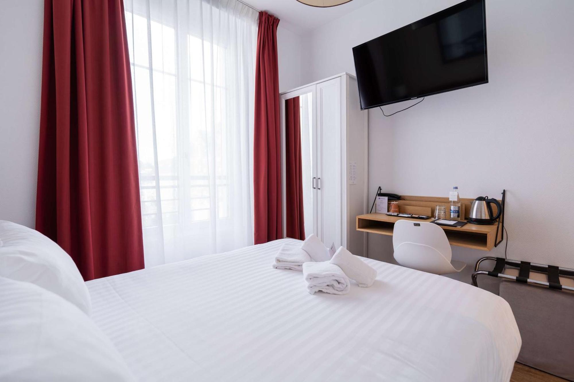 Best Western Hotel De La Plage Saint Marc Sur Mer Esterno foto